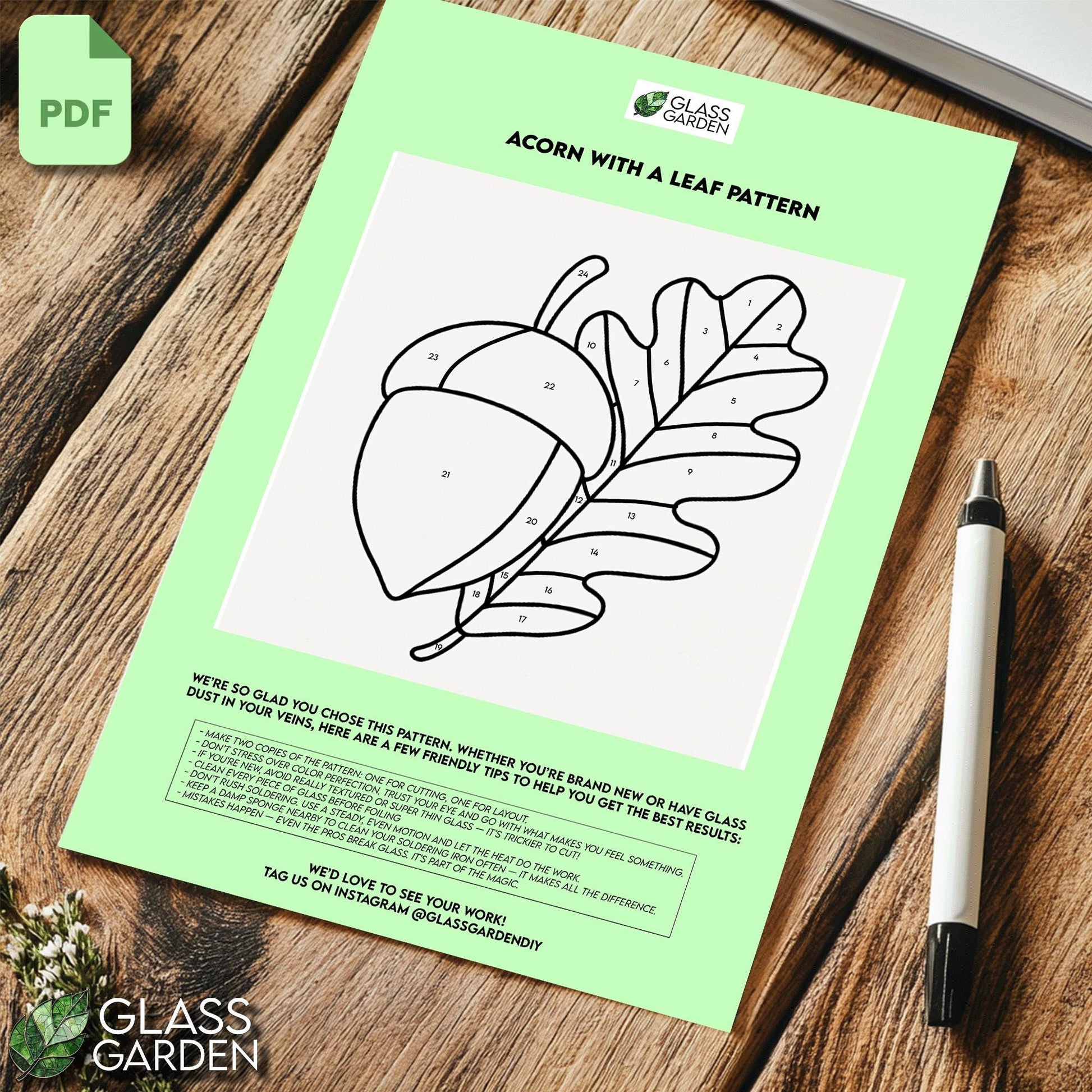 Acorn & Oak Leaf Stained Glass Pattern – Cozy Autumn Window Decor (Digital File)